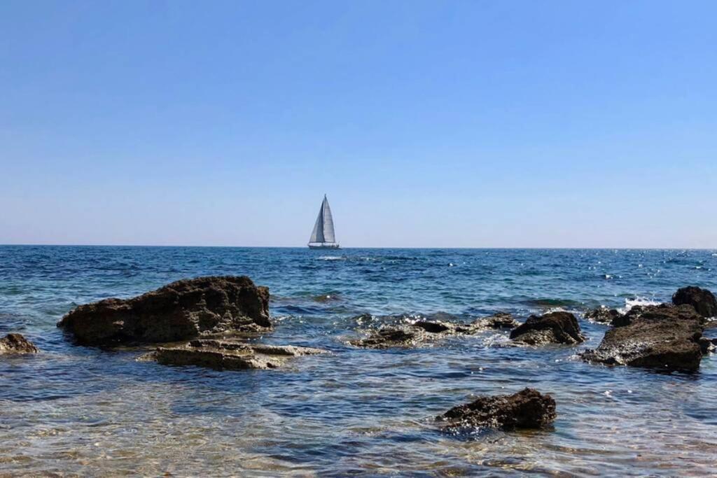 Апартаменты Il Mare In Un Bicchiere Шакка Экстерьер фото