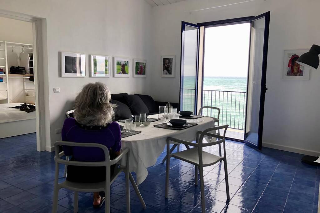 Апартаменты Il Mare In Un Bicchiere Шакка Экстерьер фото